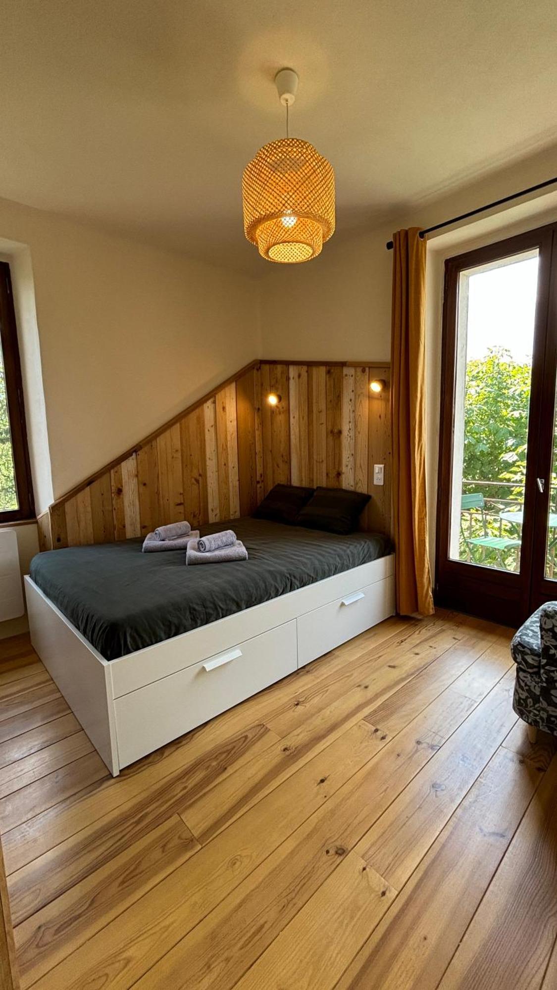 T2 Cocon Avec Balcon Et Parking Lägenhet La Roche-sur-Foron Exteriör bild